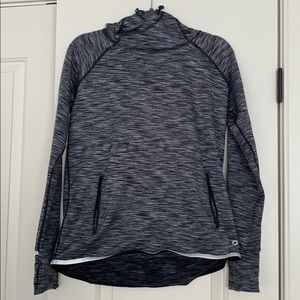 GAP FIT WARM SWEATSHIRT
